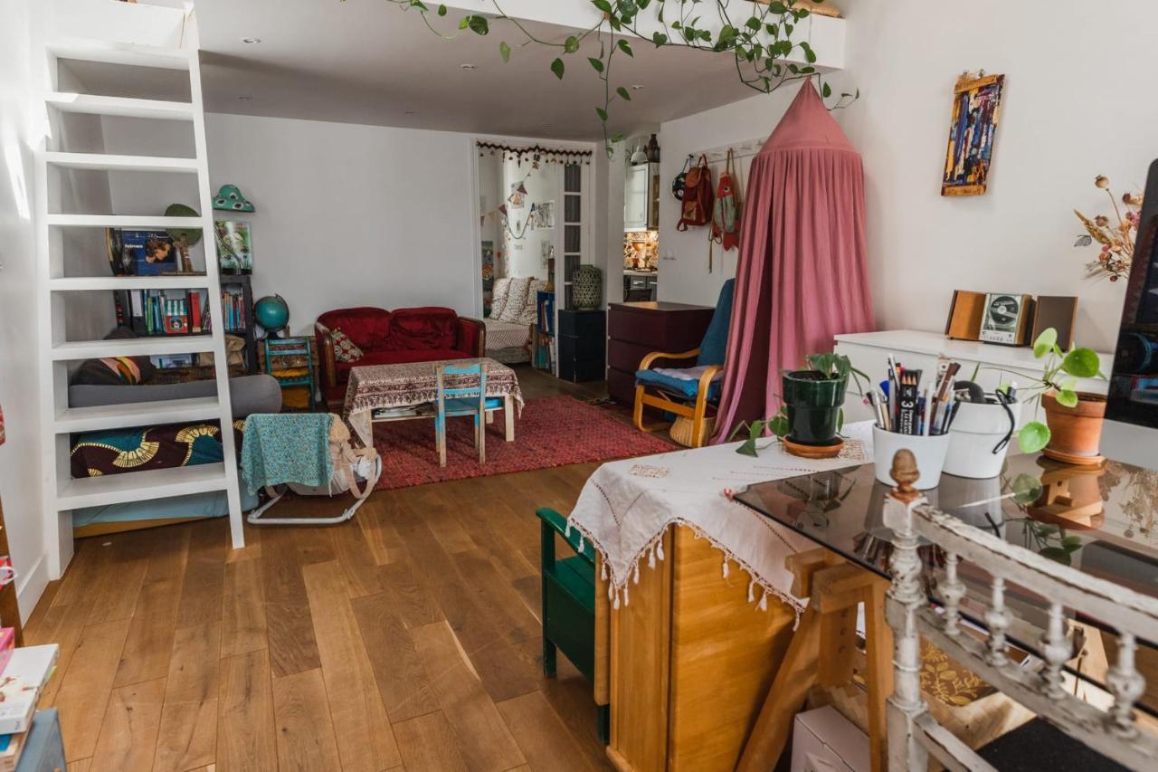 Bright Atypical Duplex In Menilmontant Apartment Paris Bagian luar foto